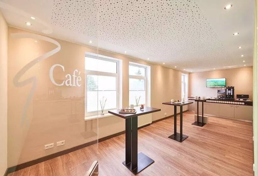 호텔 Munte Am Stadtwald