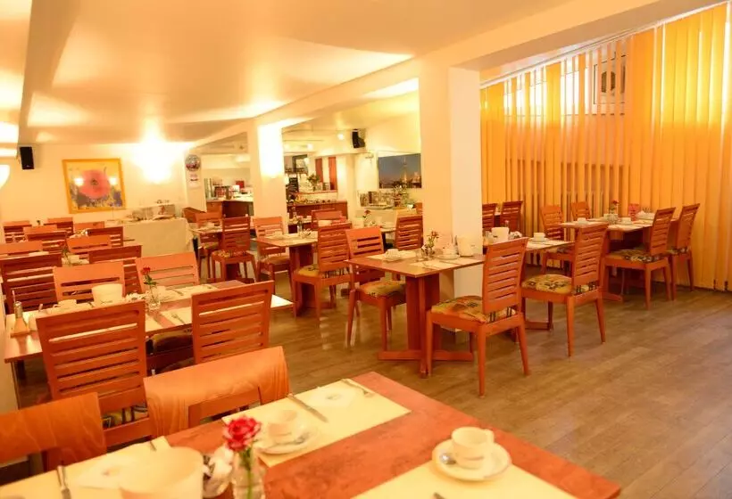 ホテル National Dusseldorf