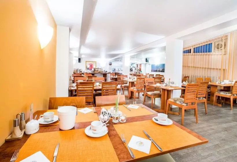 ホテル National Dusseldorf