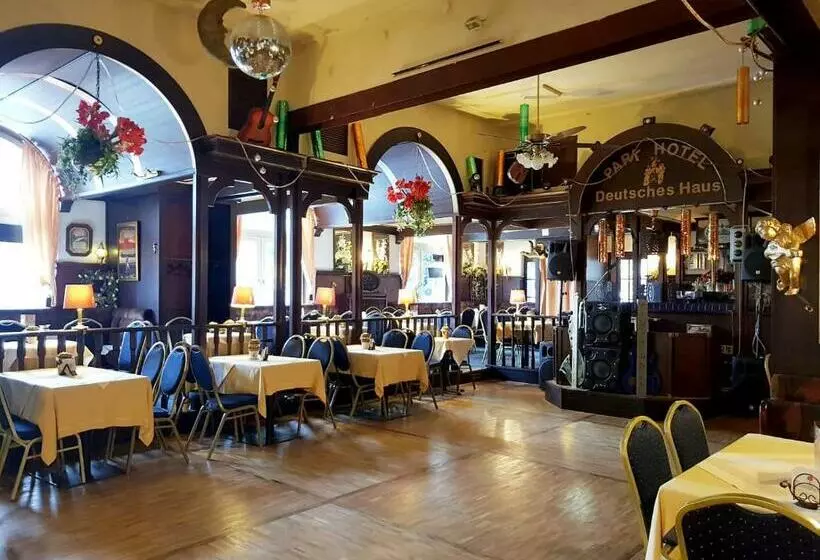 酒店 Park Deutsches Haus