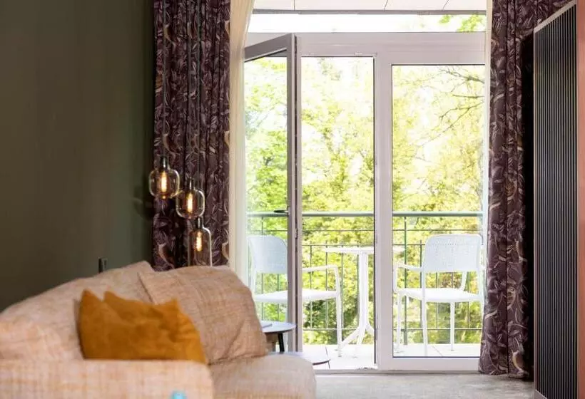 Waldhotel Tannenhäuschen