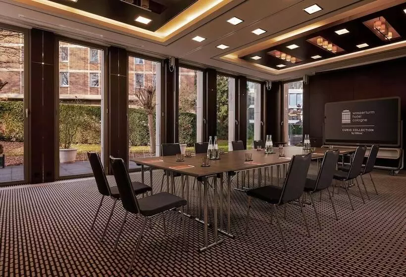 Wasserturm Hotel Cologne, Curio Collection By Hilton