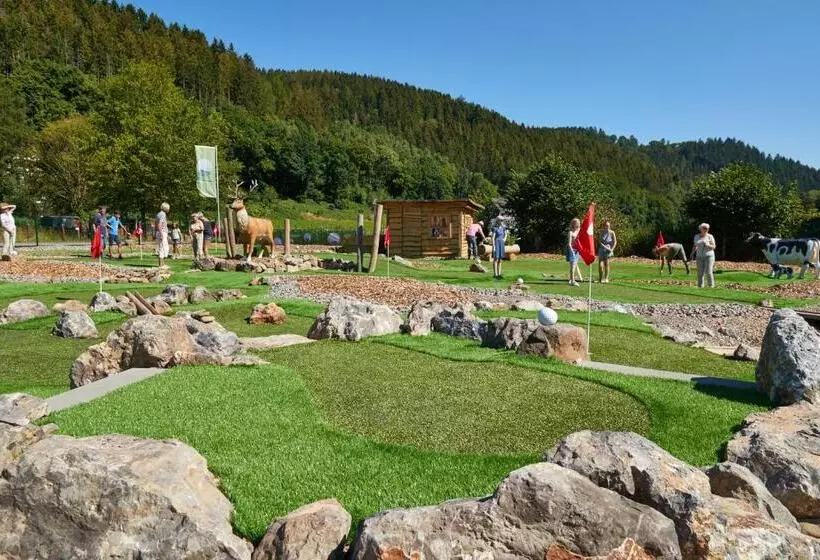 Landhotel Kallbach   4 Sterne Superior