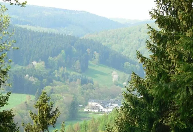 Landhotel Kallbach   4 Sterne Superior