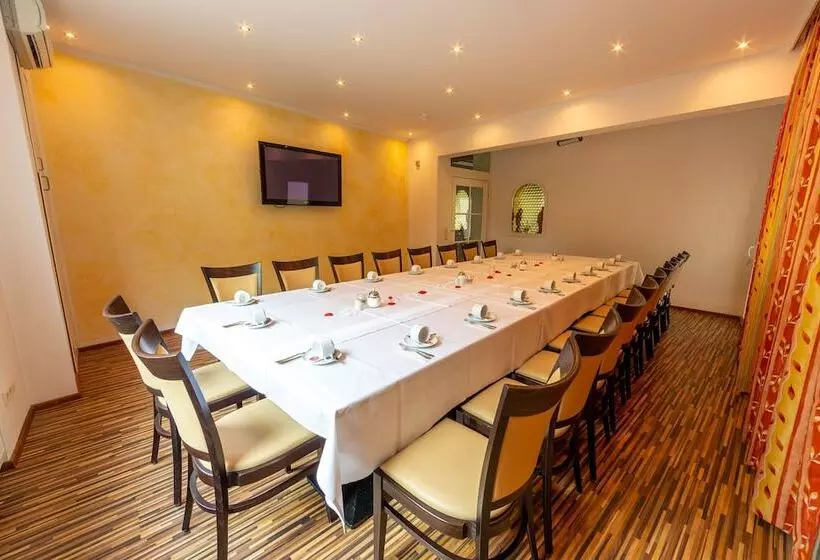 Aaaa Hotelwelt Kübler