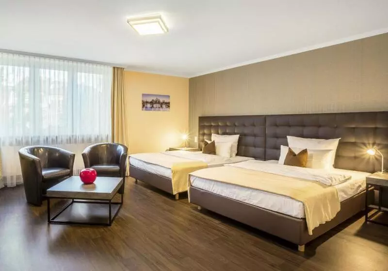 Villa Westend Hotel An Der Messe