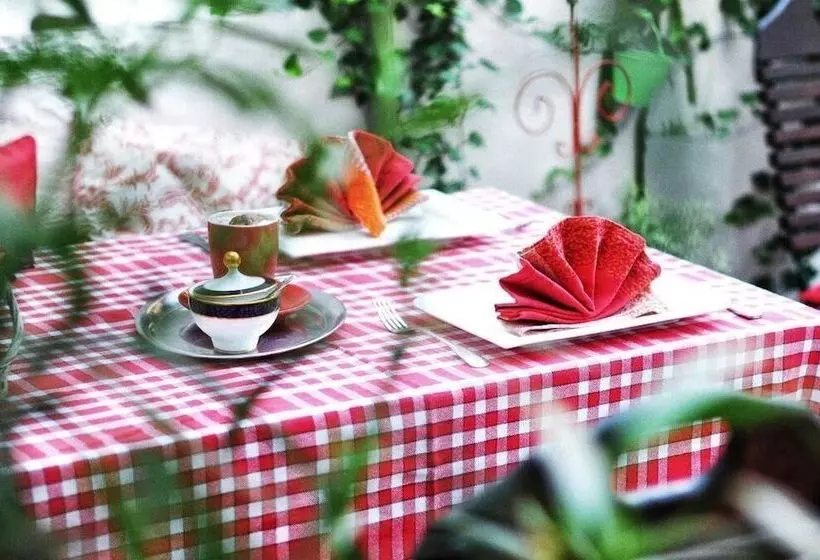 Отель Drei Lilien