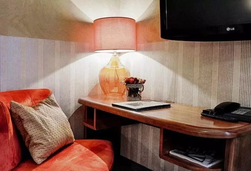 Отель Drei Lilien