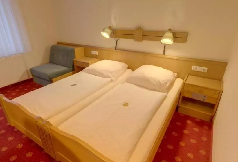 호텔 Garni Stadt Friedberg