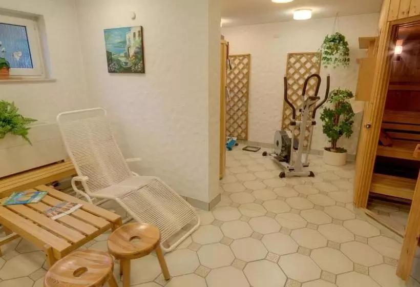 호텔 Garni Stadt Friedberg