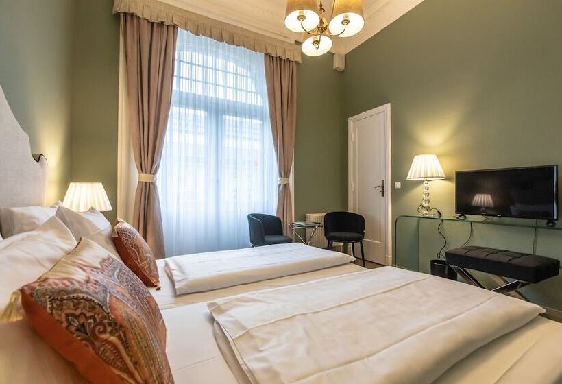 فندق Monopol  Central Station