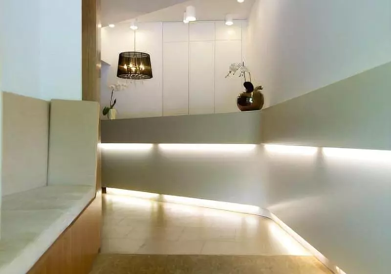 호텔 & Restaurant Sonne