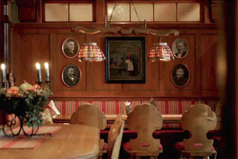 호텔 & Restaurant Sonne