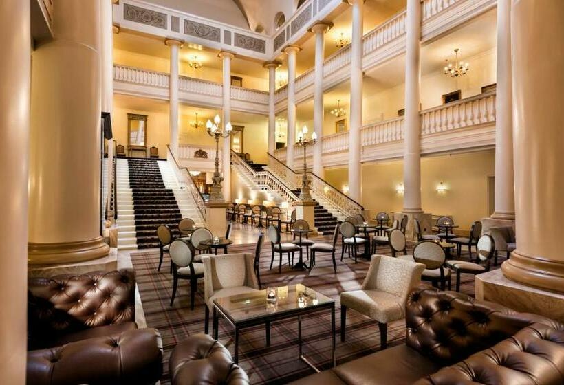 هتل Radisson Blu Badischer Hof