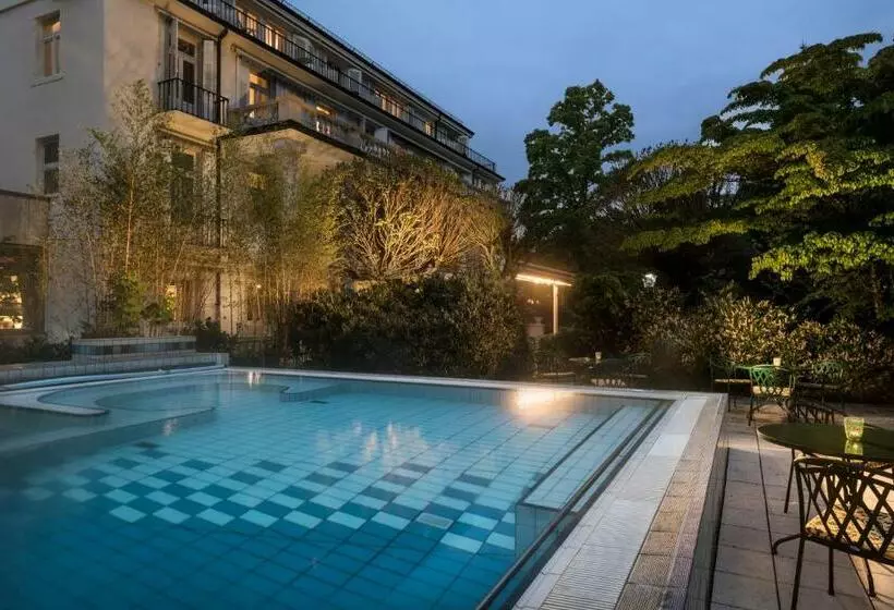 فندق Radisson Blu Badischer Hof