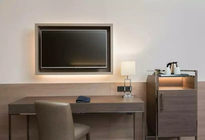 فندق Radisson Blu Badischer Hof