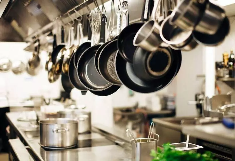 ホテル Adler Barental