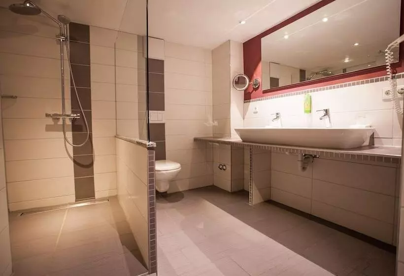 ホテル Adler Barental