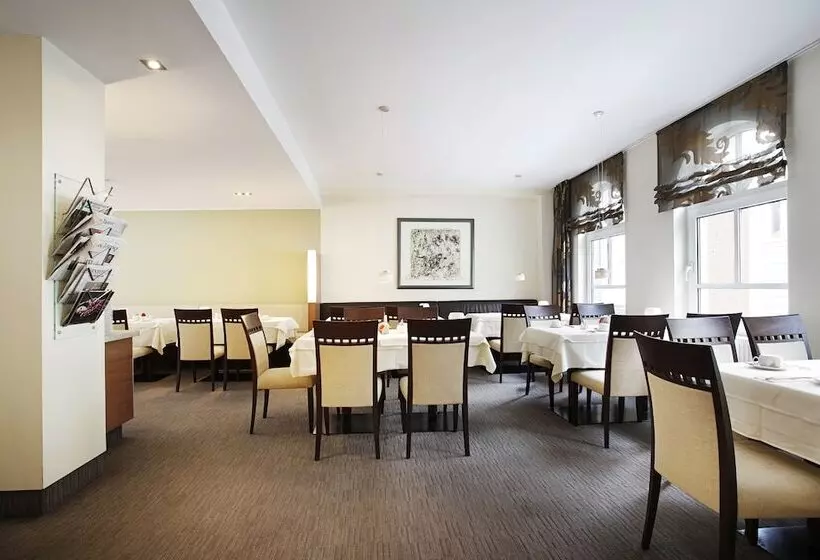 Отель Am Jakobsmarkt