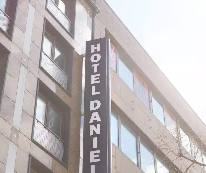 Hotel Daniel