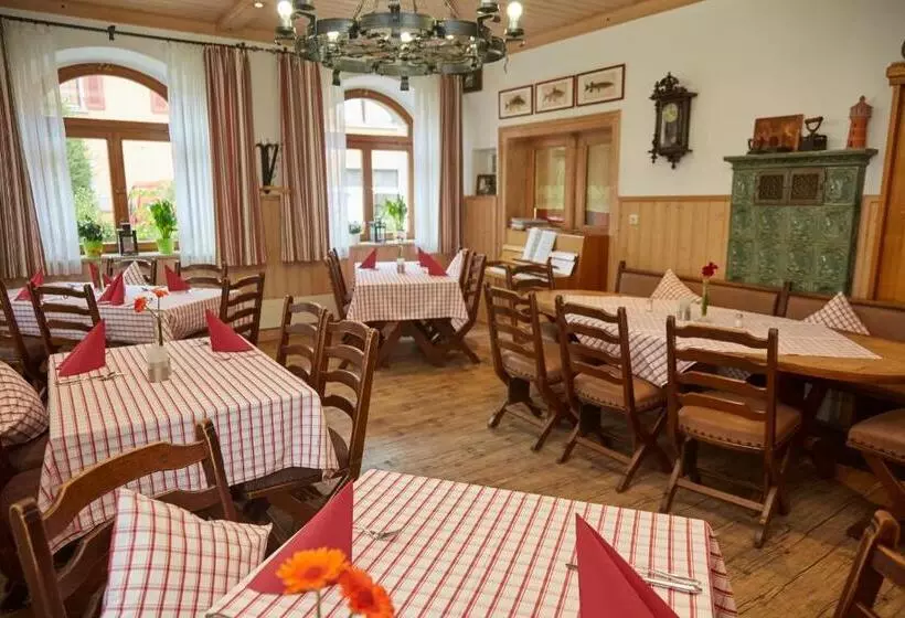 酒店 Gasthof Die Post Brennerei Frankenhöhe