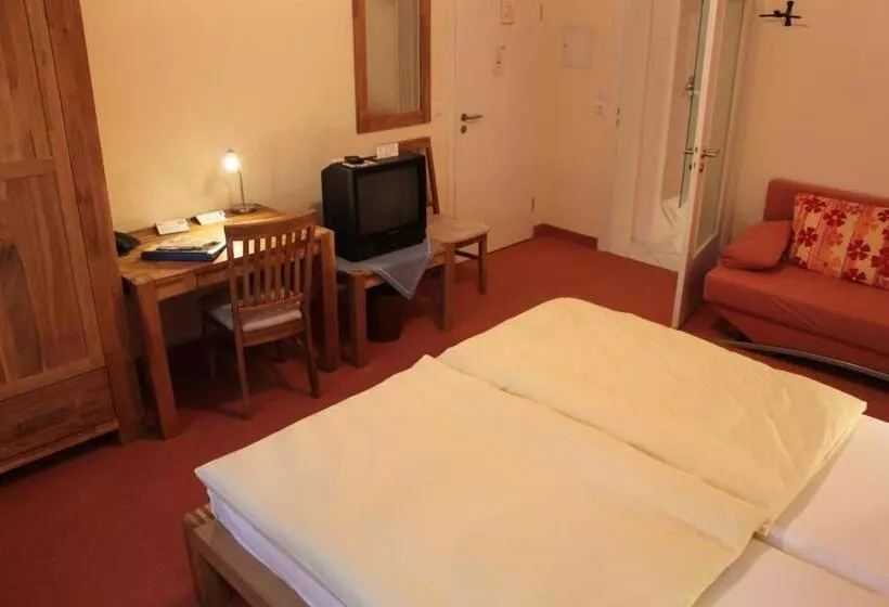 酒店 Gasthof Die Post Brennerei Frankenhöhe