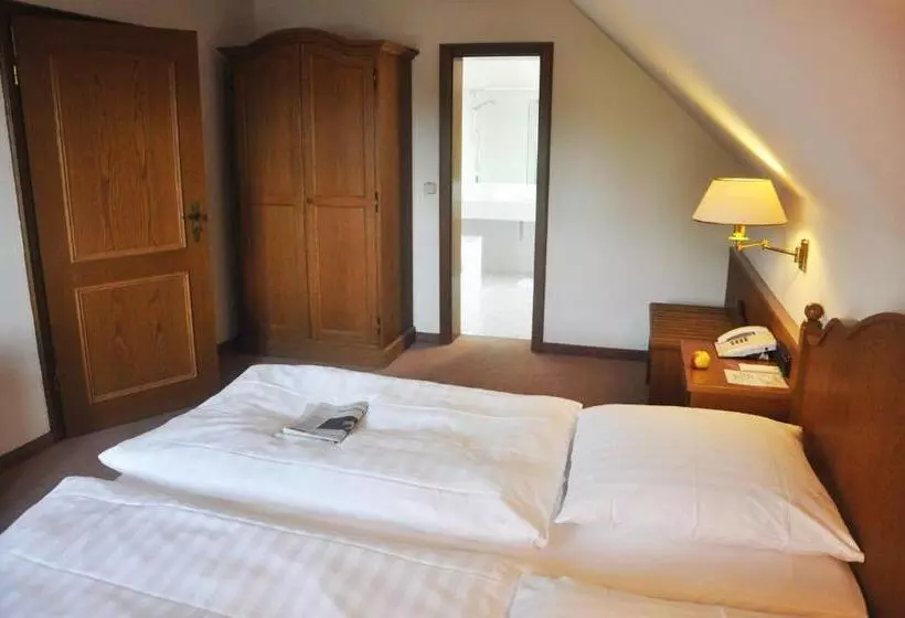 Hotelli Gasthof Moosleitner