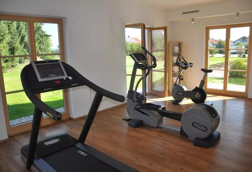 Hotelli Gasthof Moosleitner