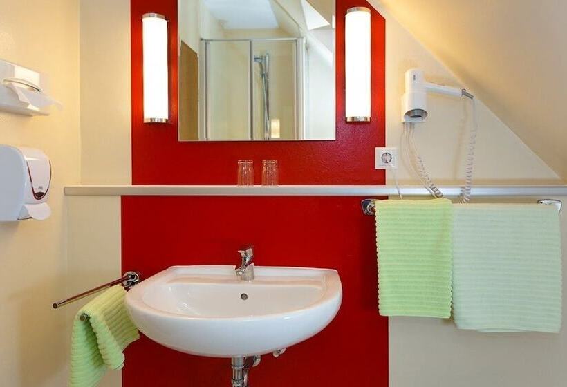 בית מלון כפרי Gondel