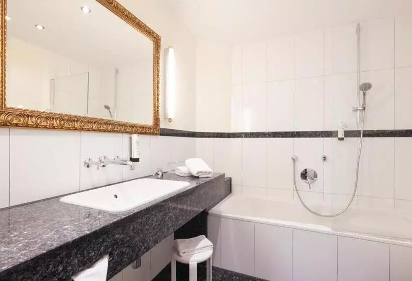 Hotelli Lindauer Hof