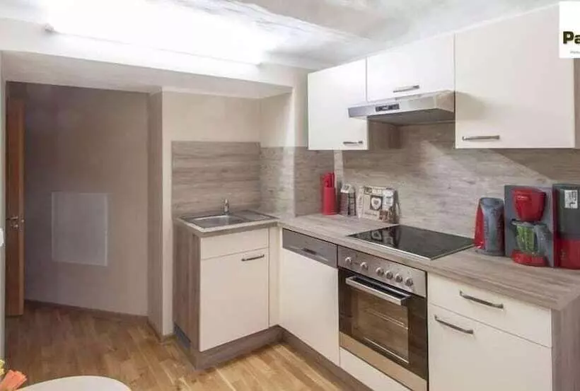 בית מלון כפרי Park Villa Apartments