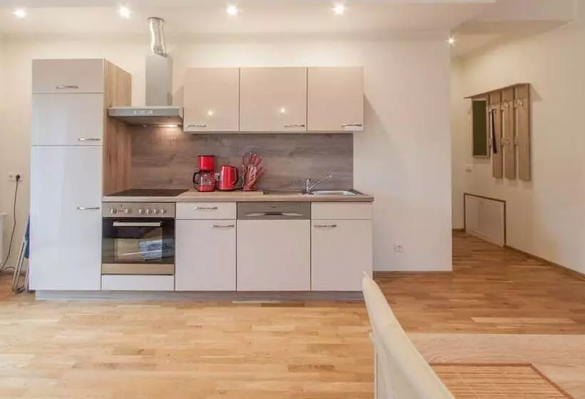 בית מלון כפרי Park Villa Apartments