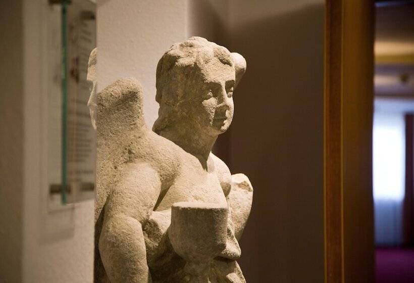 Hotelli Weisses Ross