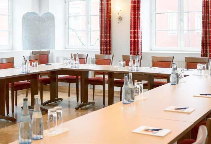 Hotelli Weisses Ross