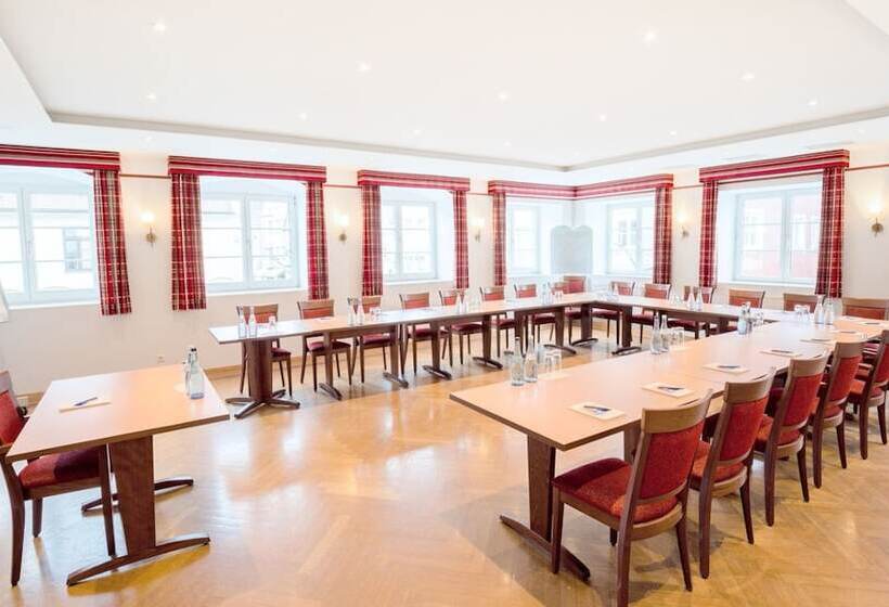 Hotelli Weisses Ross