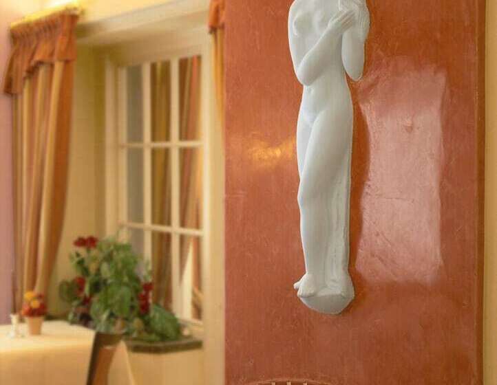 Hotelli Weisses Ross