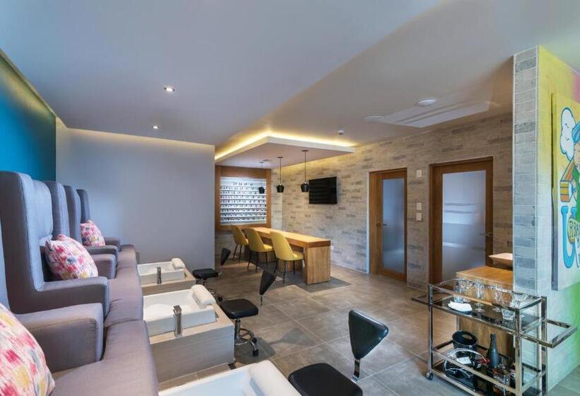 هتل Barcelo Santo Domingo