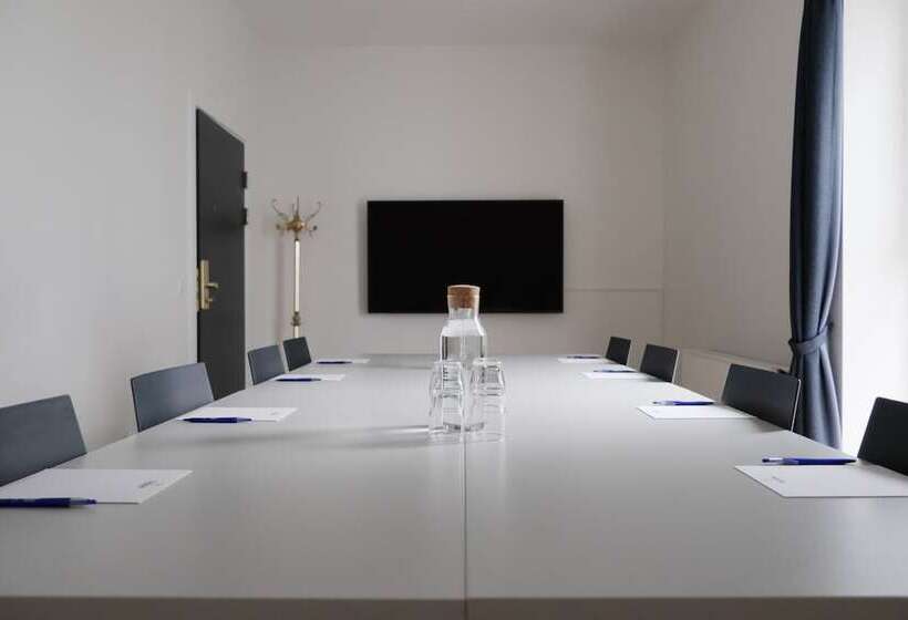 Hotel Helnan Phønix