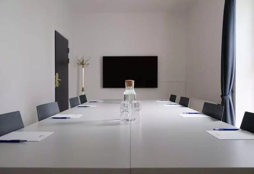 Hotel Helnan Phønix