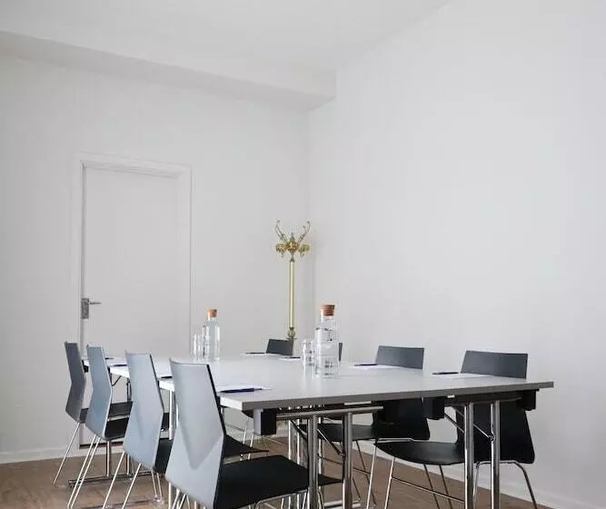 Hotel Helnan Phønix