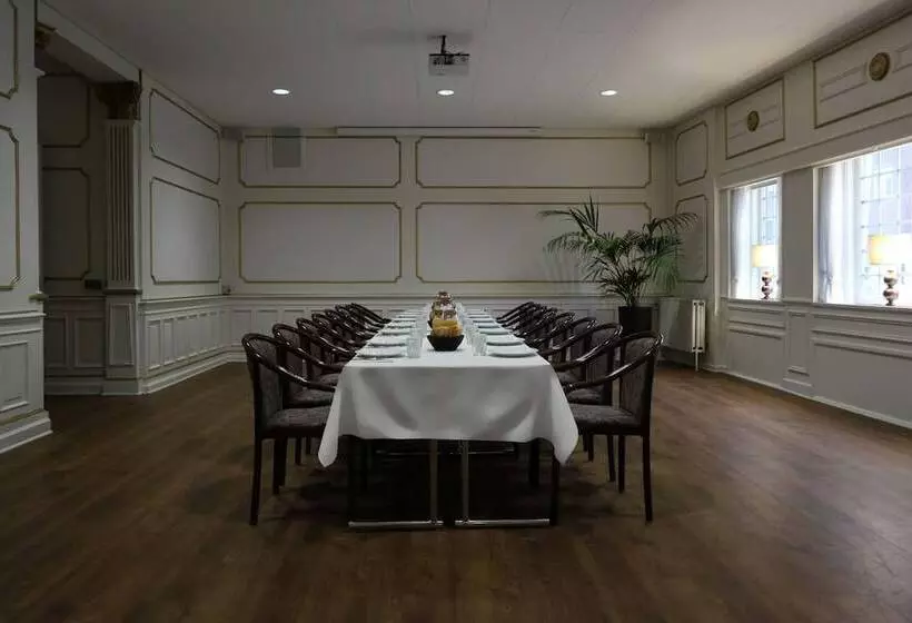 Hotel Helnan Phønix