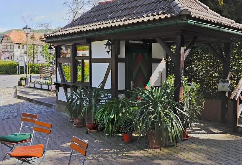 Отель Zum Burgergarten
