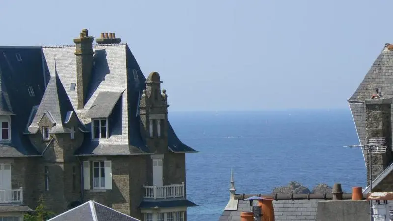 Hotelli Saint-Enogat