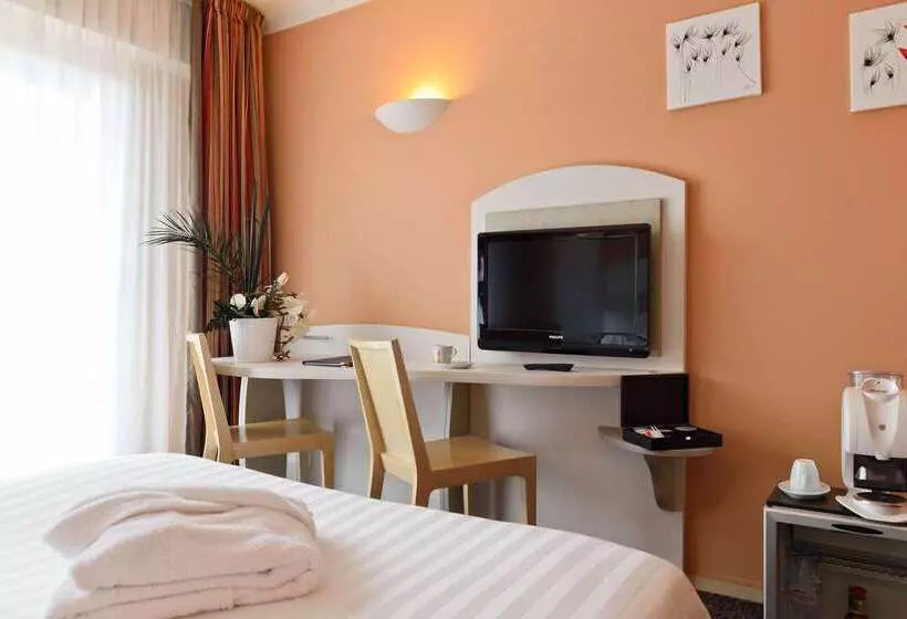 Отель Best Western Astoria