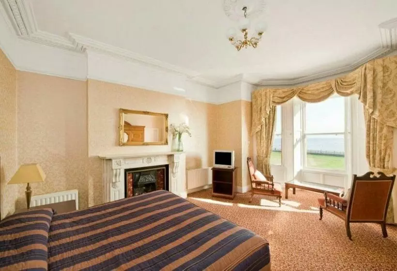 Esplanade Hotel On The Seafront