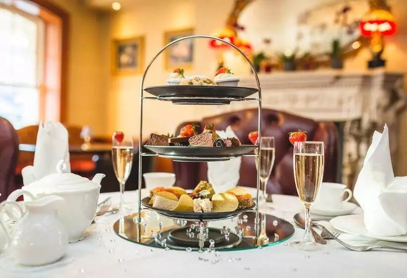 Bridge House Hotel, Leisure Club & Spa