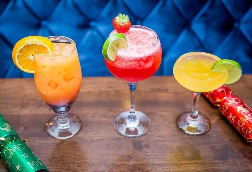 Bridge House Hotel, Leisure Club & Spa