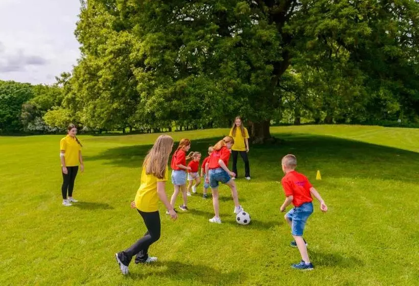 فندق Castlerosse Park Resort