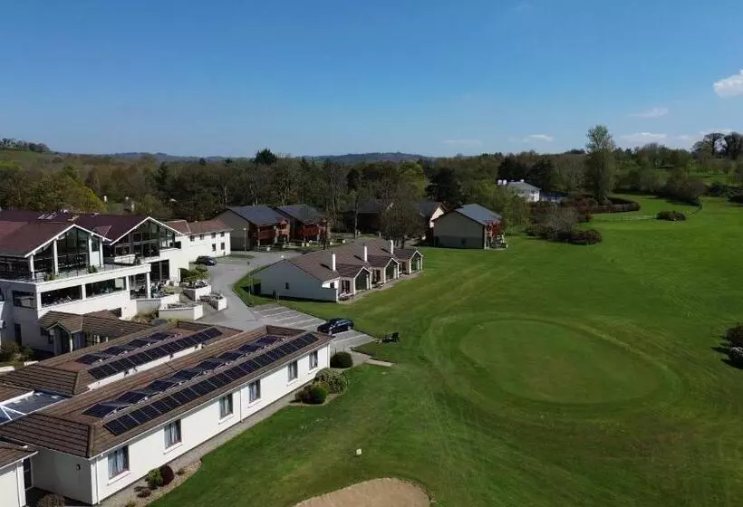 فندق Castlerosse Park Resort