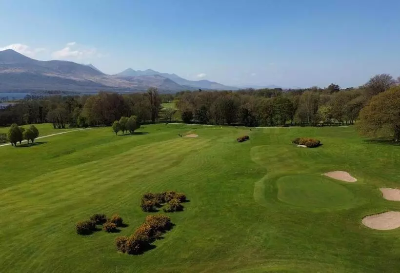 فندق Castlerosse Park Resort